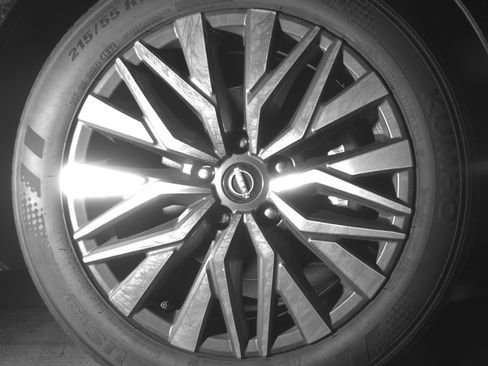 Used 2025 Nissan Altima 2.5 SV FWD image 13