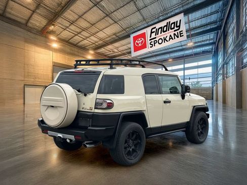 Used 2010 Toyota FJ Cruiser 4WD image 4