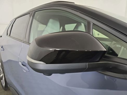 Used 2024 Subaru Solterra Touring image 5