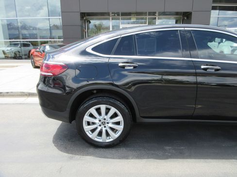 Used 2020 Mercedes-Benz GLC 300 4MATIC Coupe image 11