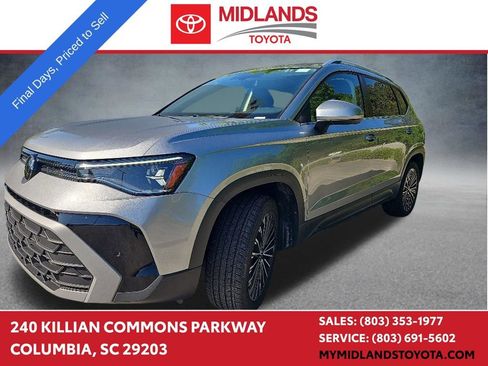 Used 2025 Volkswagen Taos SE FWD image 1