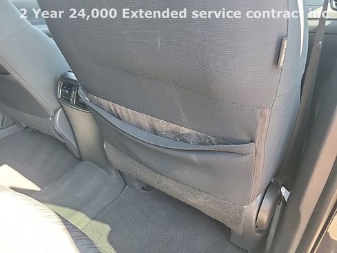 Used 2019 Nissan Rogue SV image 38