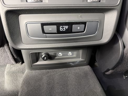Certified 2025 Audi Q7 3.0T Premium Plus AWD/4WD image 20