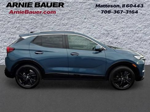 Used 2024 Buick Encore GX Sport Touring FWD image 4