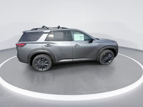 New 2026 Nissan Pathfinder SL w/ SL Premium Package AWD/4WD image 9