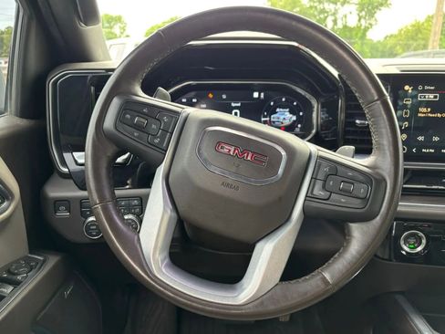 Used 2022 GMC Sierra 1500 SLT w/ SLT Convenience Package AWD/4WD image 27
