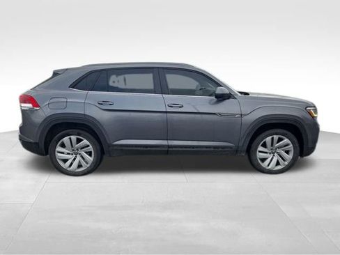 Used 2022 Volkswagen Atlas Cross Sport SE image 8