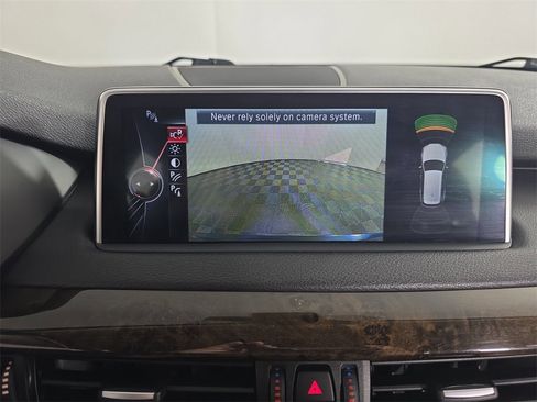 Used 2016 BMW X5 xDrive40e image 14