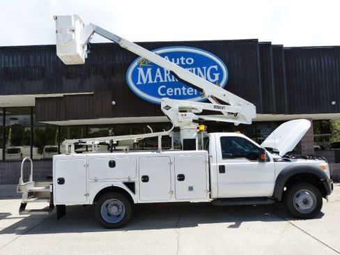 Used 2012 Ford F550 2WD Regular Cab Super Duty w/ Payload Upgrade Pkg image 31