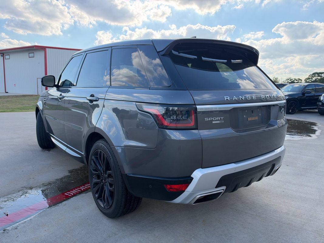 Used 2018 Land Rover Range Rover Sport HSE AWD/4WD image 4