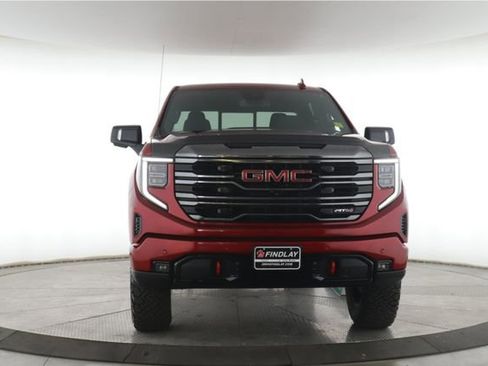 Used 2022 GMC Sierra 1500 AT4 w/ Sierra Safety Plus Package AWD/4WD image 12