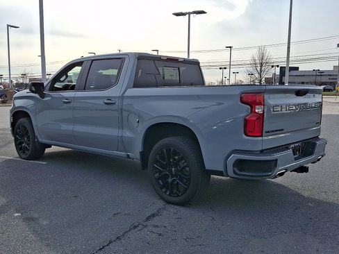 Used 2024 Chevrolet Silverado 1500 RST w/ Convenience Package II image 4