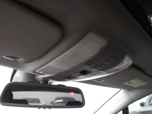 Used 2012 Mercedes-Benz E 350 Coupe image 24