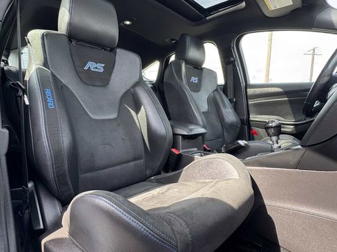 Used 2017 Ford Focus RS image 33