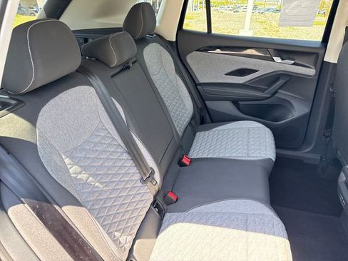 Used 2025 Volkswagen Tiguan S AWD/4WD image 14