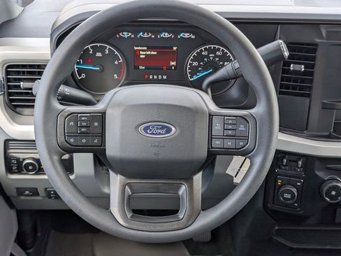 New 2026 Ford F450 XLT w/ XLT Value Package AWD/4WD image 12