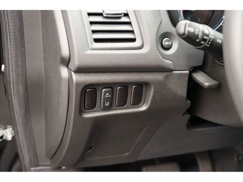 Used 2024 Mitsubishi Outlander Sport ES image 17