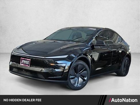 Used 2026 Tesla Model Y 2WD image 1