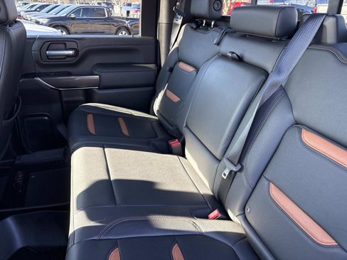 Certified 2021 GMC Sierra 2500 AT4 w/ AT4 Premium Plus Package image 31