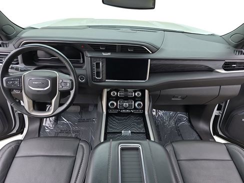 Used 2023 GMC Yukon Denali w/ Max Trailering Package RWD image 9
