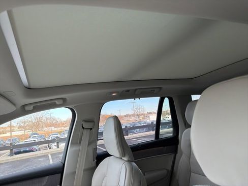 New 2026 Volvo XC90 T8 Ultra image 11