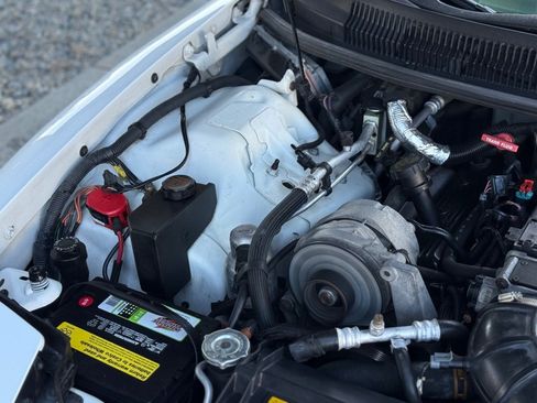 Used 1994 Pontiac Firebird Trans Am GT RWD image 11