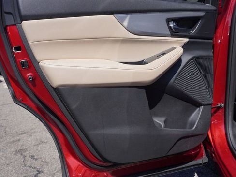 Used 2023 Acura MDX SH-AWD w/ Technology Package image 28