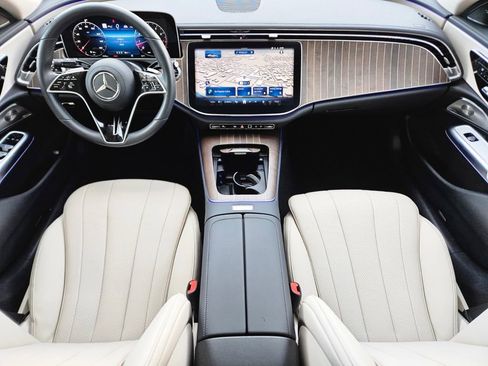 Certified 2026 Mercedes-Benz E 350 4MATIC Sedan image 10