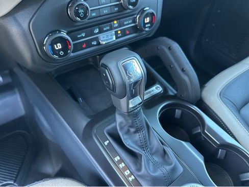 New 2025 Ford Bronco Big Bend w/ Black Diamond Package image 19