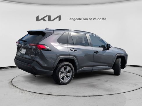 Used 2023 Toyota RAV4 XLE w/ Convenience Package FWD image 4