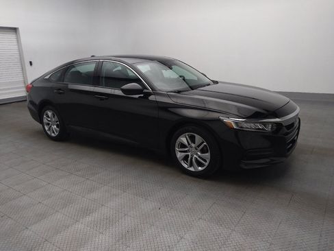 Used 2018 Honda Accord LX image 11