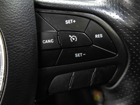 Used 2018 Dodge Challenger SXT Plus image 25