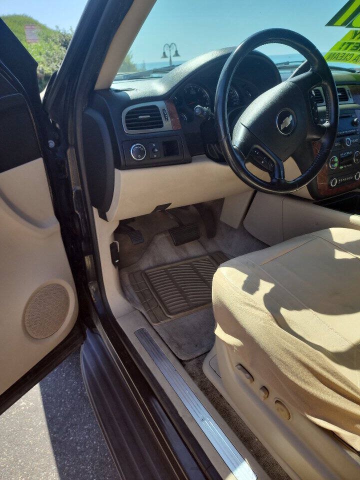 Used 2007 Chevrolet Tahoe LT w/ LT Preferred Equipment Group RWD image 18