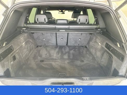 Used 2025 BMW X5 xDrive50e AWD/4WD image 30