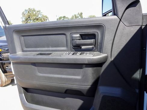 New 2025 RAM 3500 Tradesman image 17