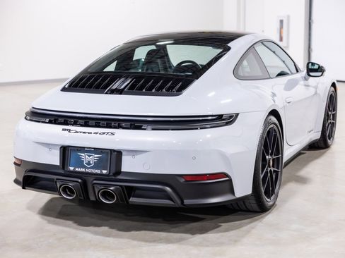 Used 2025 Porsche 911 Carrera 4 GTS image 9