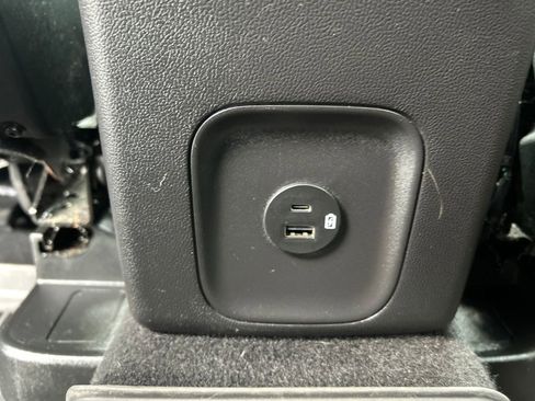 Used 2022 Ford Escape SEL image 15