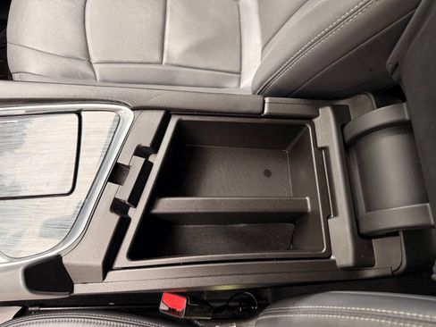 Used 2020 Buick Enclave Essence FWD image 39