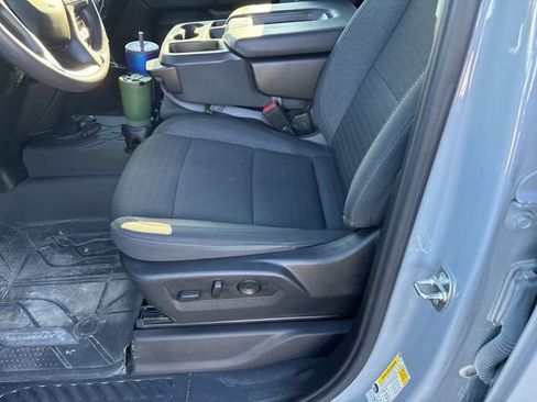 Used 2024 Chevrolet Silverado 1500 Custom image 7