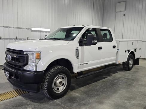 Used 2020 Ford F350 XL w/ Power Equipment Group image 2