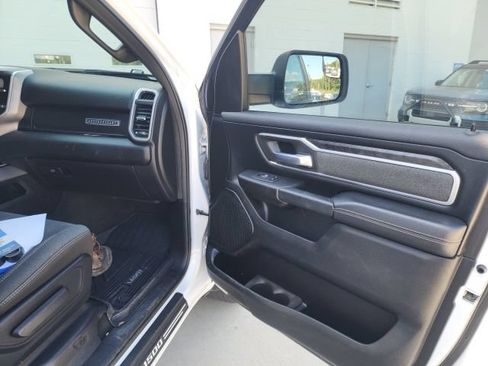 Used 2020 RAM 1500 Big Horn AWD/4WD image 40