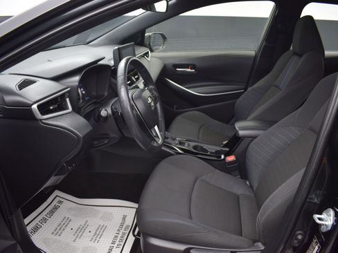 Used 2022 Toyota Corolla SE image 13