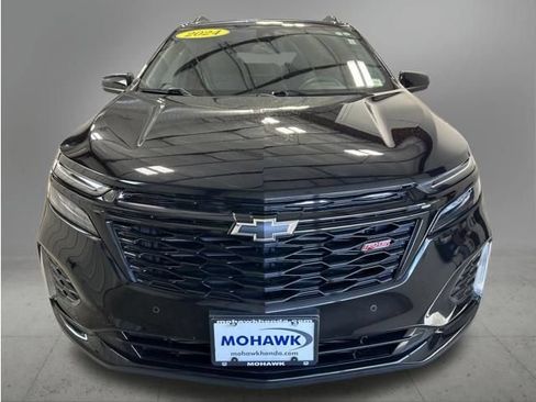 Used 2024 Chevrolet Equinox RS AWD/4WD image 9