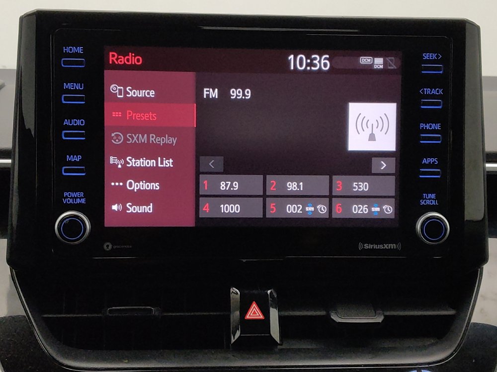 Used 2022 Toyota Corolla LE FWD image 25