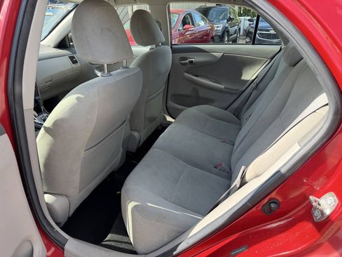 Used 2010 Toyota Corolla LE w/ All Weather Guard Pkg FWD image 27