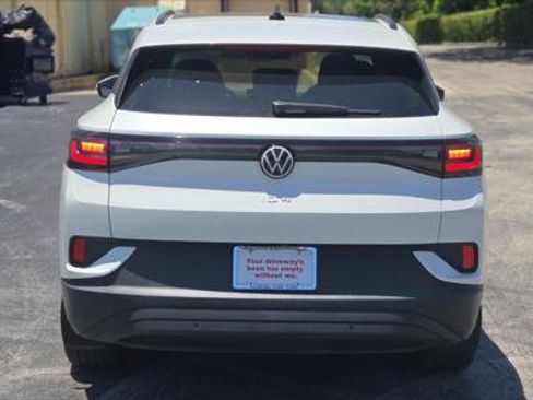 Used 2023 Volkswagen ID.4 S RWD image 6