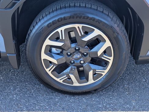 Certified 2025 Subaru Forester w/ Convenience Package #2 image 9