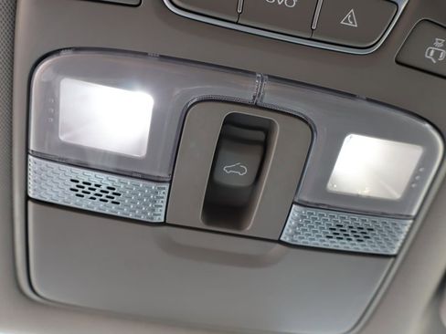 Used 2022 Kia Telluride S image 26