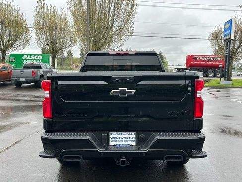 New 2026 Chevrolet Silverado 1500 High Country w/ Midnight Edition AWD/4WD image 6