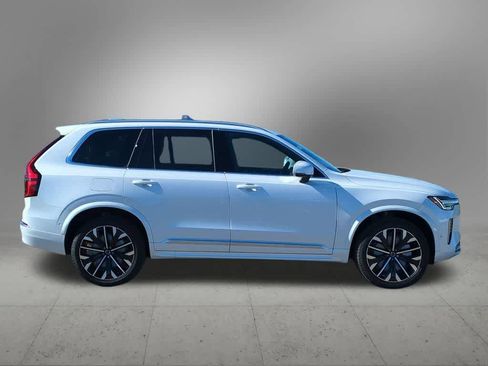 New 2026 Volvo XC90 B6 Plus w/ Protection Package Premier image 7